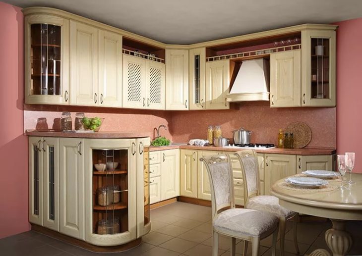 итальянские кухни из массива дерева