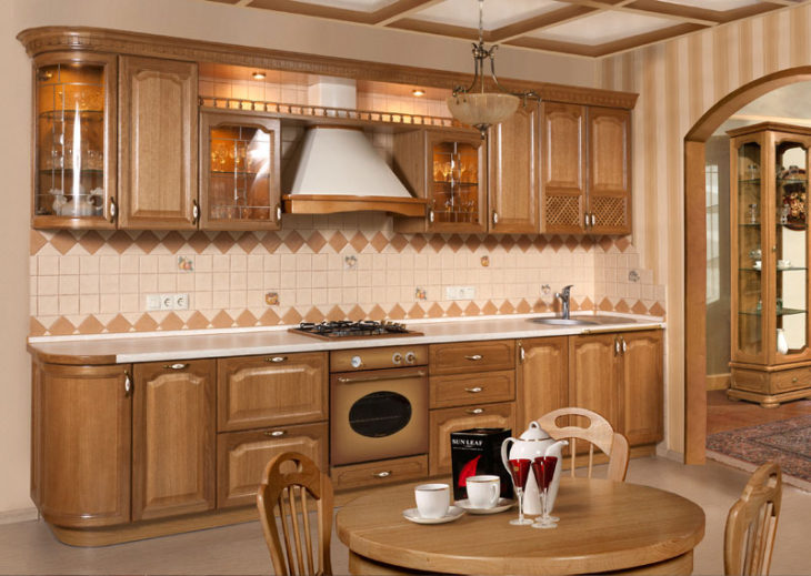 дизайн кухни из массива