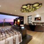 Как выбрать люстру для комнат с низкими потолками?